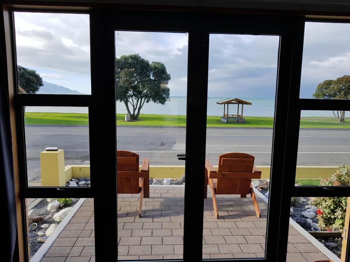 The Anchor Inn Beachfront Motel Kaikoura Exterior photo